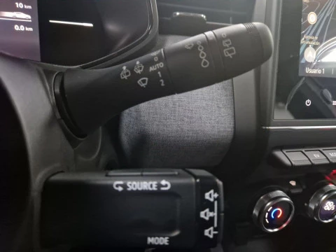 Renault Clio Evolution full hybrid E-Tech 145 (103Kw)