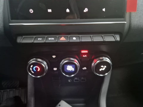 Renault Clio Evolution full hybrid E-Tech 145 (103Kw)