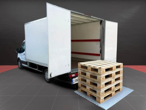 Ford Transit Carrozado Con Trampilla L4 130 CV Ford Transit Carrozado Con Trampilla L4 130 CV