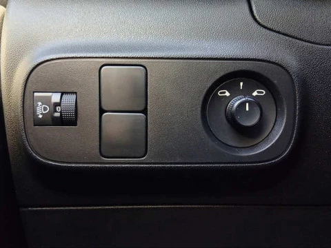 Citroën C3 PureTech 83 Plus 61 kW (83 CV)