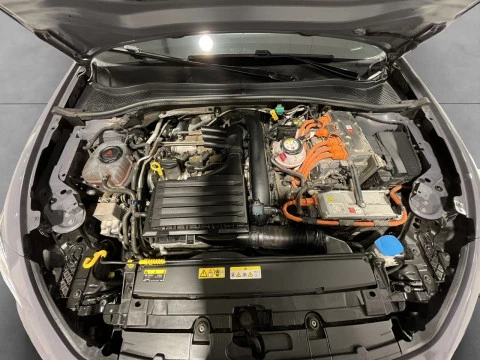 Cupra León ST 1.5 HIBRIDO ENCHUFABLE (PHEV)