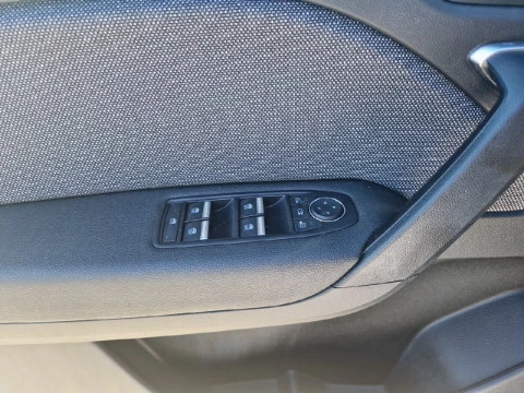 Renault Captur techno Eco-G 100cv (74 kW)