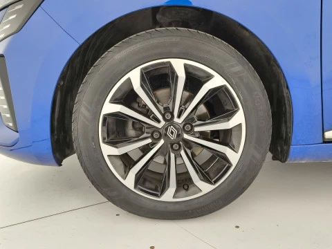 Renault Clio Techno TCe 100 (74kw) GLP