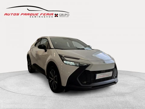 Toyota C-HR 1.8 Advance Hybrid 140