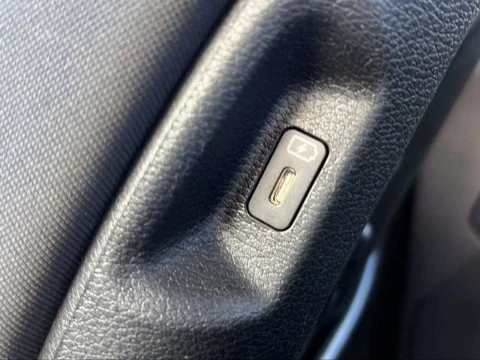 Kia Sportage 1.6 CRDi MHEV Drive 4x2 100 kW (136 CV)