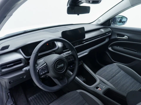 Jeep Avenger BEV 115kW (156CV) Longitude