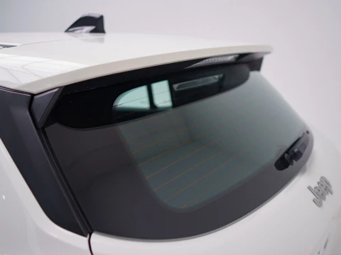 Jeep Avenger BEV 115kW (156CV) Longitude