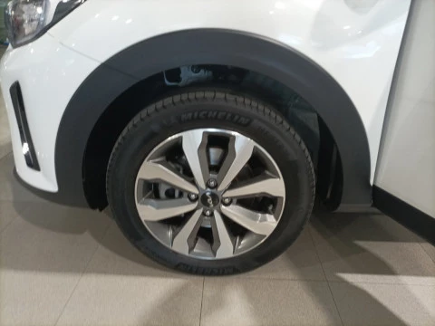 Kia Stonic 1.0 T-GDi 74kW (100CV) MHEV MT Concept