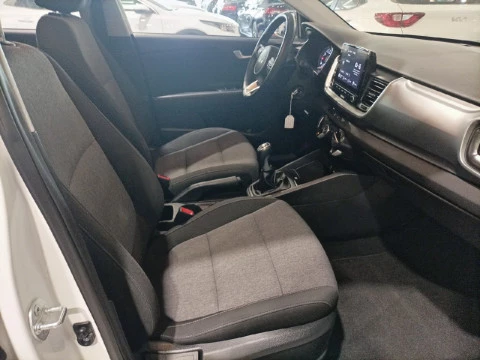 Kia Stonic 1.0 T-GDi 74kW (100CV) MHEV MT Concept