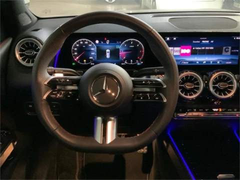 Mercedes-Benz GLB 200 d