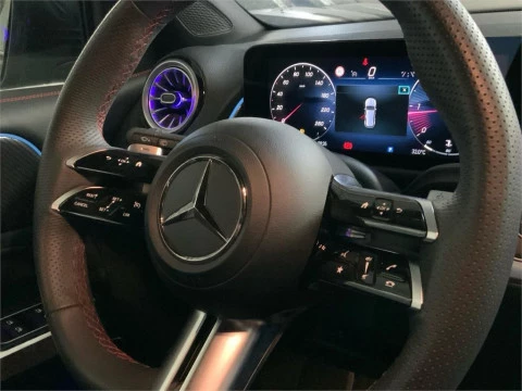 Mercedes-Benz GLB 200 d