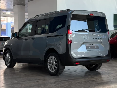 Ford Tourneo Courier 1.0 Ecoboost 92kW (125CV) Titanium