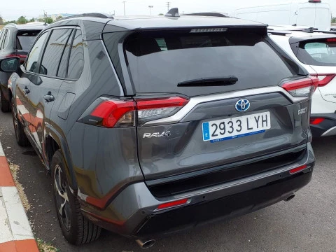 Toyota Rav4 2.5l PLUG-IN 300PH (e-CVT) Advance