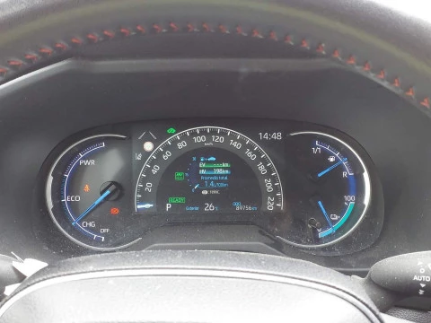 Toyota Rav4 2.5l PLUG-IN 300PH (e-CVT) Advance