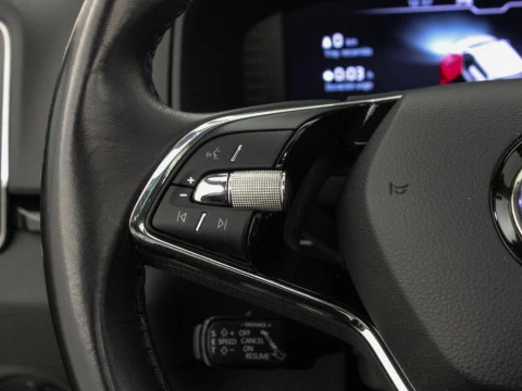 Skoda Karoq 1.5 TSI SCOUT DSG 150 5P