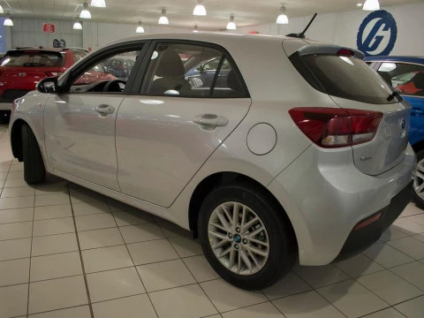 Kia Rio 1.2 DPI Concept Eco-Dynamics