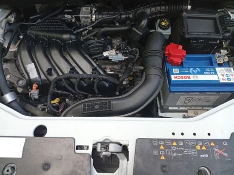 Dacia Dokker 1.6 GLP 102CV