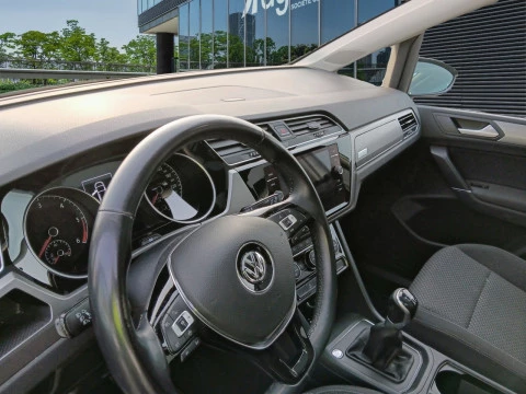 Volkswagen Touran Advance 2.0 TDI 110kW (150CV)