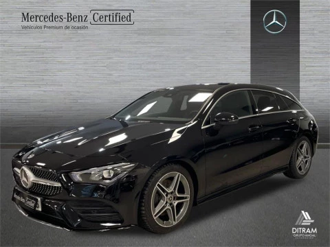 Mercedes-Benz CLA 200 D DCT Shooting Brake Mercedes-Benz CLA 200 D DCT Shooting Brake