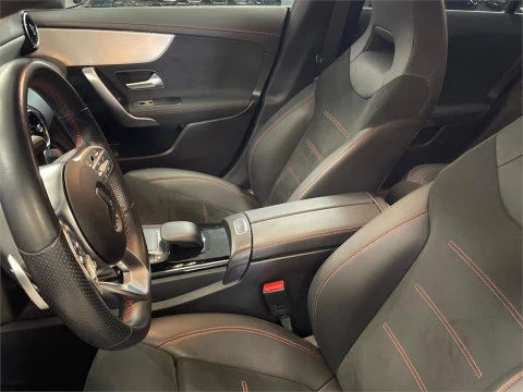 Mercedes-Benz CLA 200 D DCT Shooting Brake