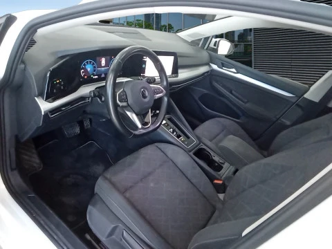 Volkswagen Golf Life 1.0 eTSI 81kW (110CV) DSG Variant