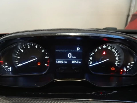 Peugeot 208  1.2 PureTech S&S Tech Edition 110