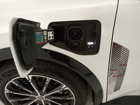 Renault R5 E-Tech R5 Iconic cinq autonomia confort 110 kW