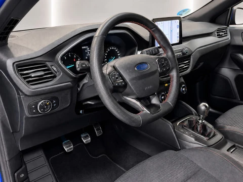 Ford Focus 1.0 Ecoboost MHEV 92kW ST-Line