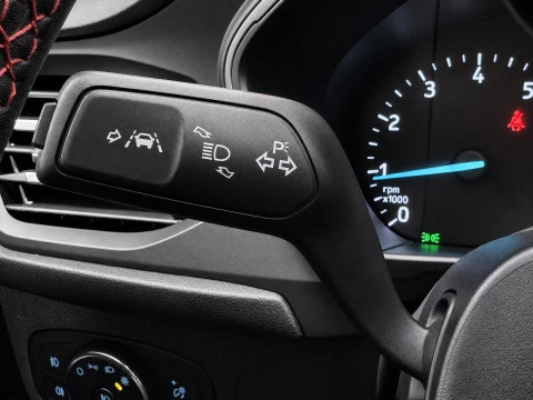 Ford Focus 1.0 Ecoboost MHEV 92kW ST-Line