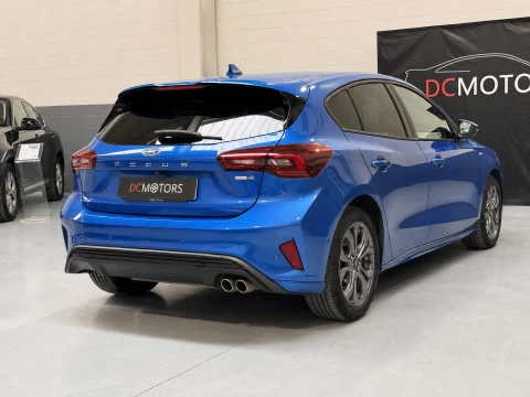Ford Focus 1.0 Ecoboost MHEV 92kW ST-Line