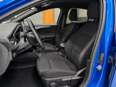 Ford Focus 1.0 Ecoboost MHEV 92kW ST-Line