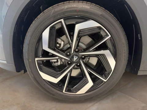 CHANGAN Deepal S07 -