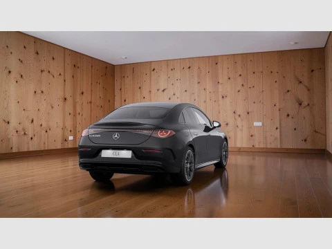 Mercedes-Benz CLA  250+ con tecnologia EQ