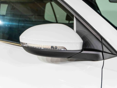 Volkswagen T-Cross R-Line 1.0 TSI 85kW (115CV) DSG