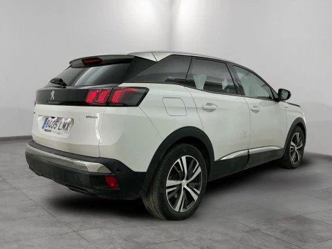 Peugeot 3008 ALLURE HYB PHEV 225 E-EAT8