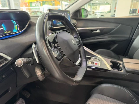 Peugeot 3008 ALLURE HYB PHEV 225 E-EAT8