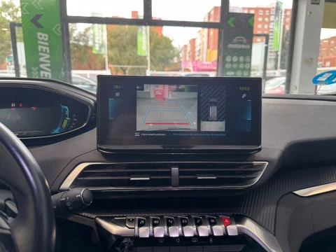 Peugeot 3008 ALLURE HYB PHEV 225 E-EAT8