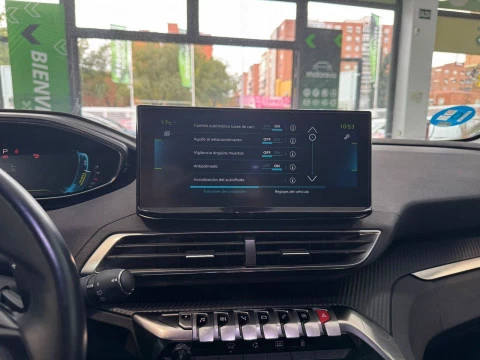 Peugeot 3008 ALLURE HYB PHEV 225 E-EAT8