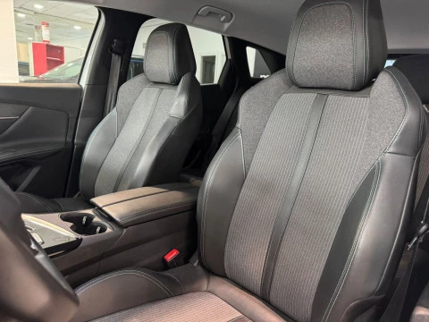 Peugeot 3008 ALLURE HYB PHEV 225 E-EAT8