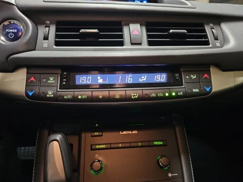 Lexus CT 1.8 200h Business