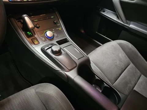 Lexus CT 1.8 200h Business
