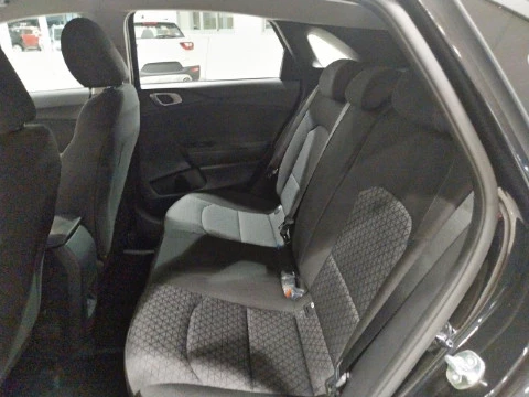 Kia Ceed 5P 1.6 MHEV IMT CONCEPT MY24