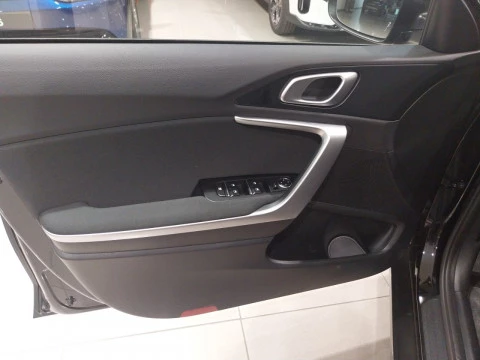 Kia Ceed 5P 1.6 MHEV IMT CONCEPT MY24