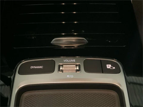 Mercedes-Benz Clase A 250 e Sedán