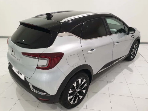 Renault Captur   TCe Techno 67kW