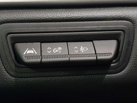 Renault Captur   TCe Techno 67kW