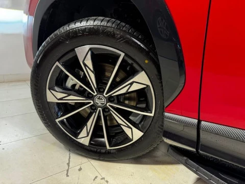 MG HS 1.5T PLUG IN HYBRID LUXURY