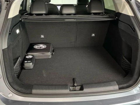 MG HS 1.5T PLUG IN HYBRID LUXURY