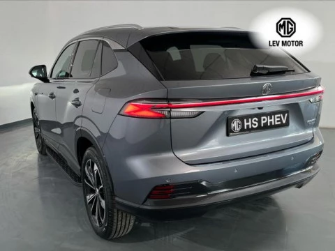 MG HS 1.5T PLUG IN HYBRID LUXURY
