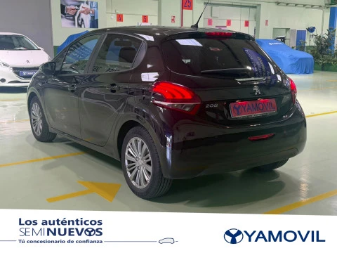 Peugeot 208 1.2 PureTech Style 60 kW (82 CV)